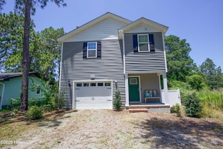 610 S Gaines St, Southern Pines, NC 28387