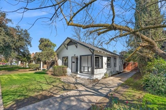 1294 N Echo Ave, Fresno, CA 93728