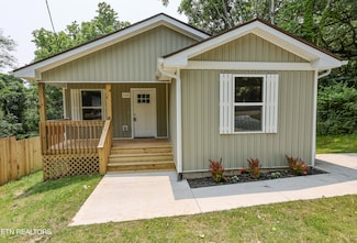 116 Jonathan Ln, Oak Ridge, TN 37830