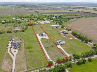 5181 County Road 1219, Rio Vista, TX 76093