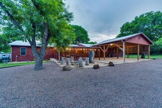 7420 W Highland Rd, Midlothian, TX 76065