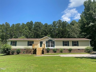 4037 Crestview Ln, Oxford, NC 27565