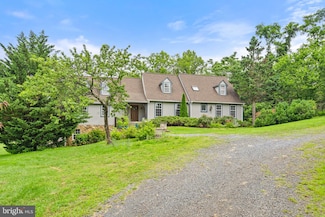 6699 Robinson Ln, Warrenton, VA 20186