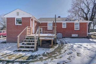 480 Stagecoach Rd, Charlottesville, VA 22902