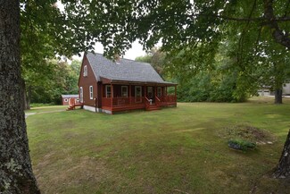 23 Overlook Dr, Berwick, ME 03901