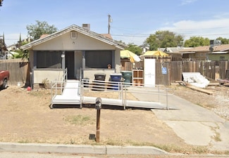 544 S G St, Tulare, CA 93274