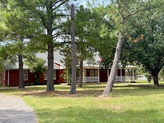 435 Oak Creek Rd, Wilson, OK 73463