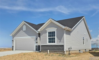 1946 Rolling River Cir, Saint Paul, MO 63366