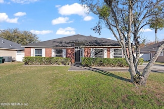 1985 Willesdon Dr E, Jacksonville, FL 32246