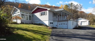151 Bridge Ln, Duncansville, PA 16635