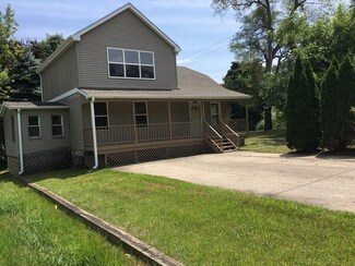 23667 N Park Rd, Lake Zurich, IL 60047