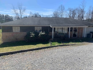 7100 S Calhoun Hwy, Millstone, WV 25261