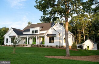 30079 Goose Point Ct, Port Royal, VA 22535