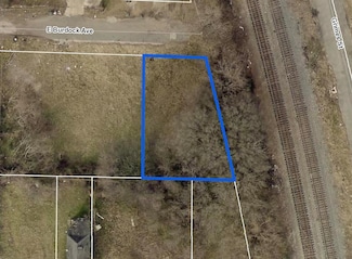 283 E Burdock Ave, Memphis, TN 38106