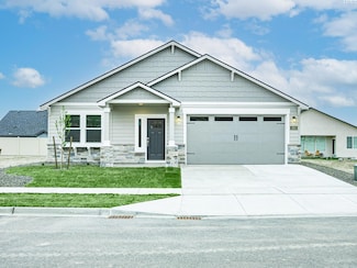 3813 Stonecap St, Richland, WA 99352