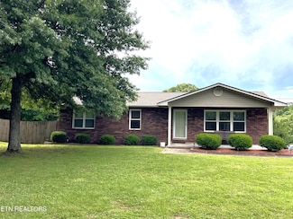 1026 Lees Dr, Seymour, TN 37865