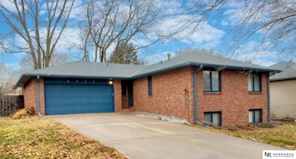 5325 S 65th Street Cir, Lincoln, NE 68516