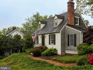 2700 S Joyce St, Arlington, VA 22202