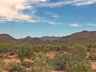45000 N 7th St, New River, AZ 85087