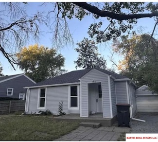 1425 N 9th St, Beatrice, NE 68310