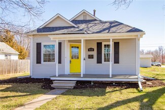 422 W North St, Winterset, IA 50273