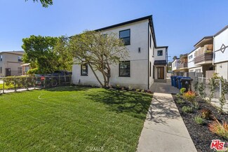 2625 Chariton St, Los Angeles, CA 90034