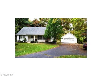 5258 Arrel Rd, Lowellville, OH 44436