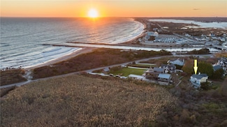 14 Knowles Ave, Westerly, RI 02891
