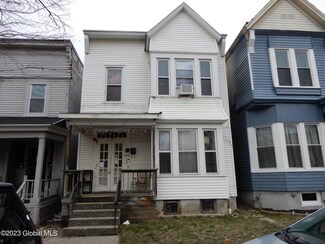 166 6th Ave, Troy, NY 12180