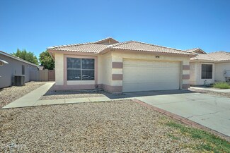 8143 W Yucca St, Peoria, AZ 85345