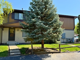 6280 Gold Cir Unit 6280, Hanover Park, IL 60133