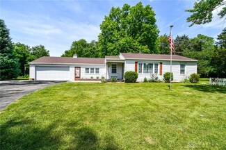2167 Lake Rd, Medway, OH 45341