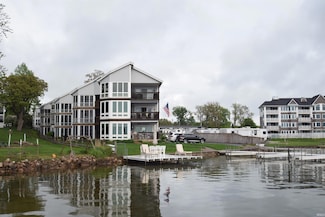 10035 N Turkey Creek Rd Unit PIER 343 - UNIT 303, Syracuse, IN 46567