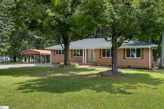 227 Belton Dr, Williamston, SC 29697