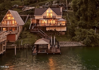 136 Furches Dr, Johnson City, TN 37615