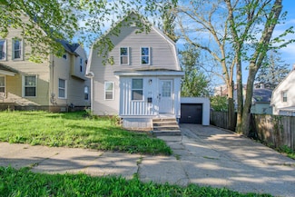 30 Palmer St NW, Grand Rapids, MI 49505