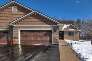 571 Blue Karner Dr, Altoona, WI 54720