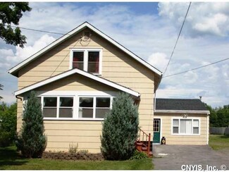 6426 N Kirkville Rd, Kirkville, NY 13082