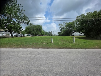 12725 Mcnair St, Houston, TX 77015