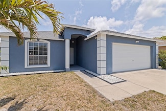4555 Hannah Ln, Saint Petersburg, FL 33709