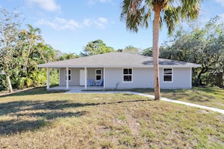 5412 Davis St, Fort Pierce, FL 34982