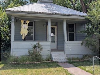 1516 Monroe Ave, La Grande, OR 97850