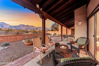 6571 E Via Algardi, Tucson, AZ 85750