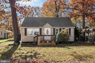 108 E 12th Ave, Pine Hill, NJ 08021