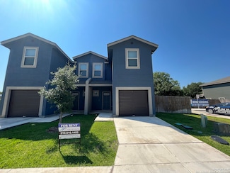 6878 Lakeview Dr, San Antonio, TX 78244