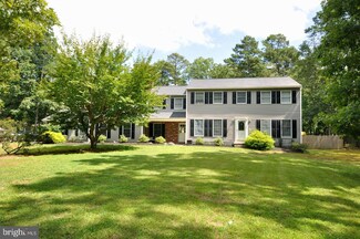 34 Pine Cone Ct, Tabernacle, NJ 08088