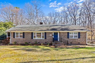 2913 Archdale Dr, Charlotte, NC 28210