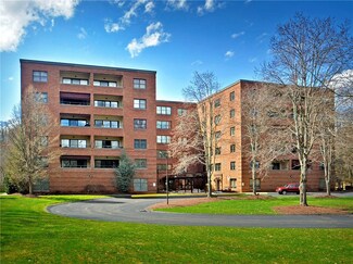 3885 Brookside Ln Unit 406, Murrysville, PA 15668