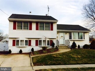97 Winding Way, Trenton, NJ 08620