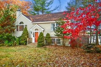 16 Oak Ridge Dr, Ayer, MA 01432